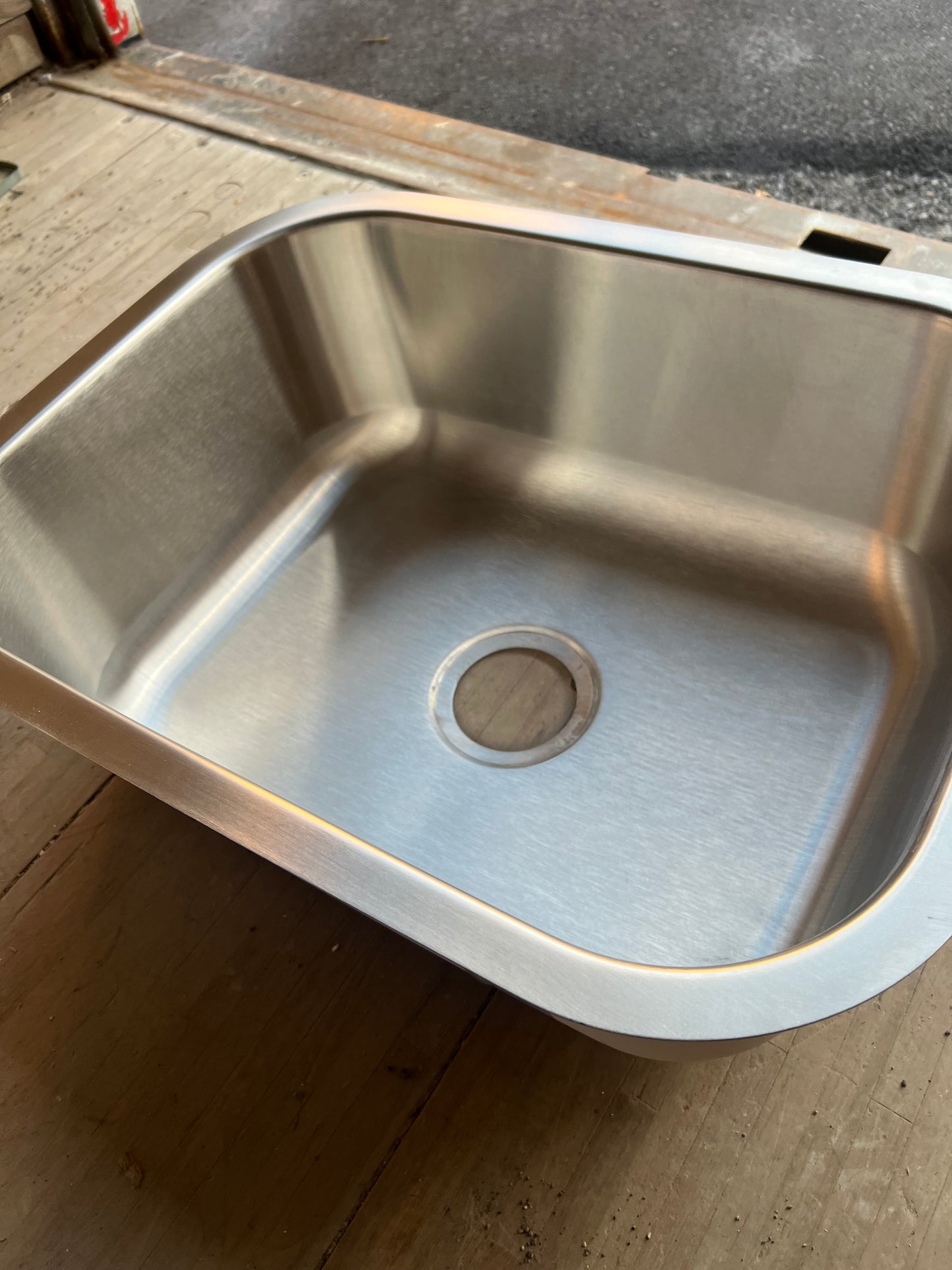 2318 Stainless steel single Bowl