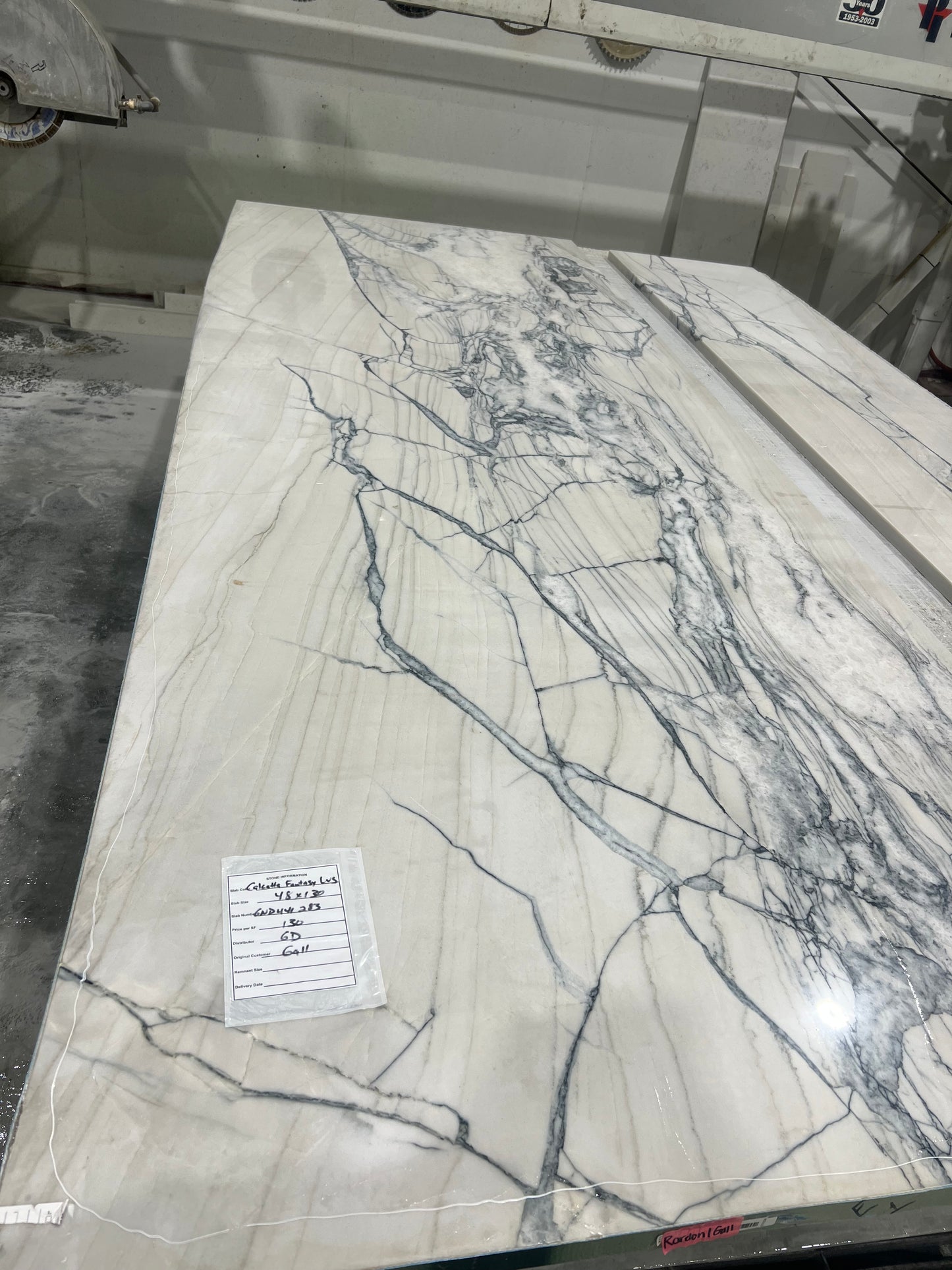 Calacatta Fantasy Lux