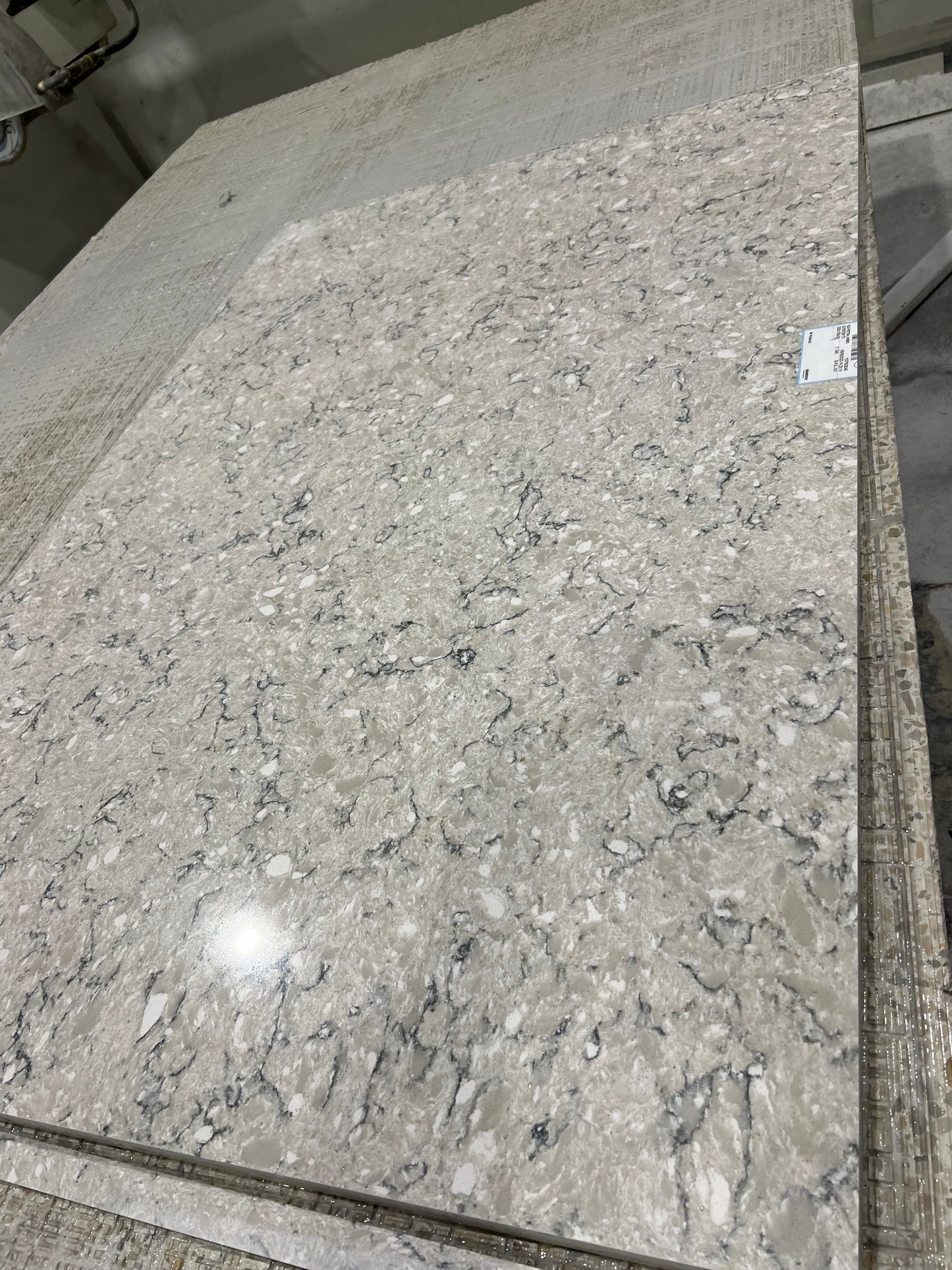 Pietra Polished (Rem)